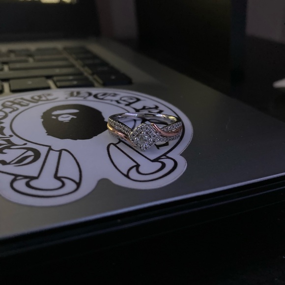 BRAND NEW KAY JEWELERS DIAMOND ENGAGEMENT RING - Picture 2 of 6